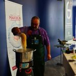 2makarthumbnail_1000036630